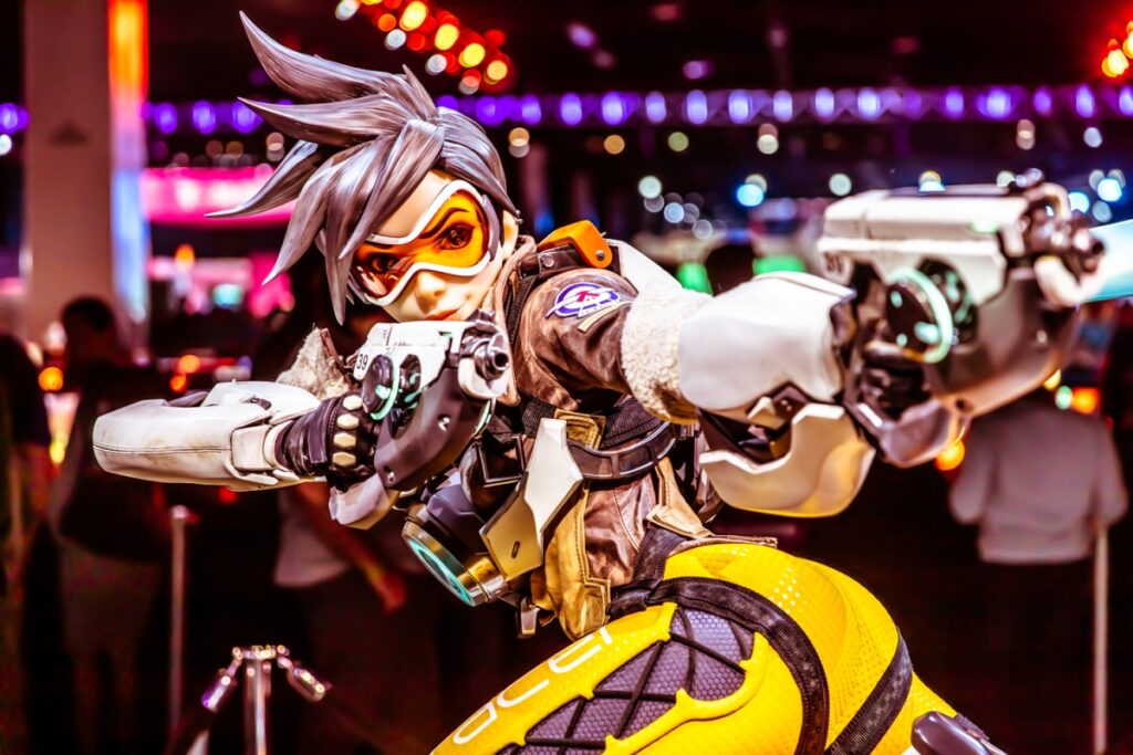   Tracer statue at BlizzCon 2019