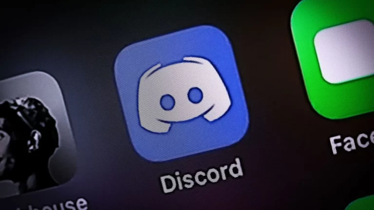 Discord currently encountering API issues causing message failure