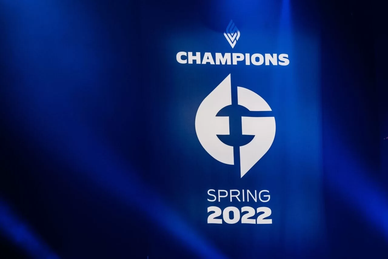 2022 LCS Spring Champions EG Raise Their Banner At The Start Of The 2022 LCS Summer Split