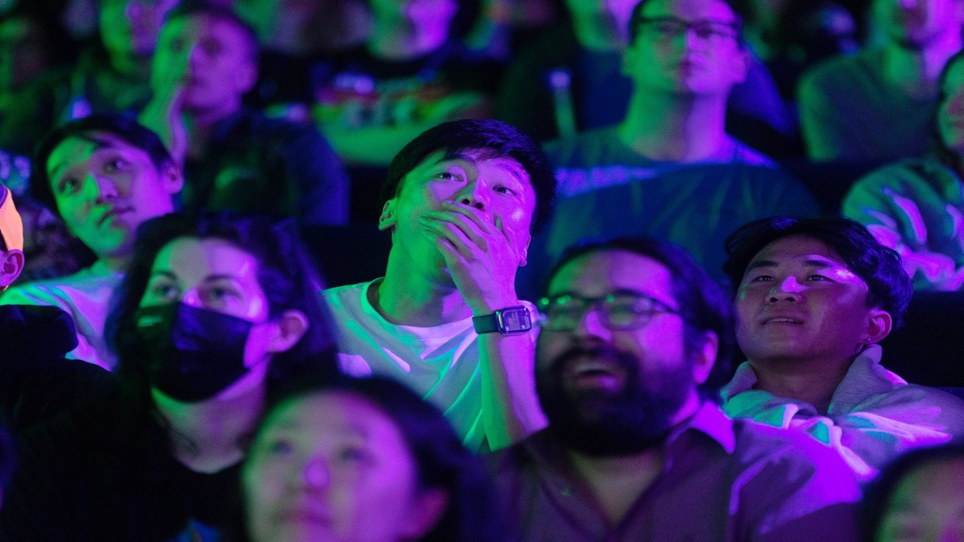 Fans during the 2023 LCS Spring Split day thirteen